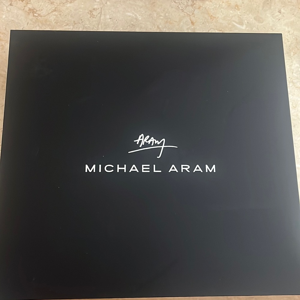 Michael Aram 5x7 frame box